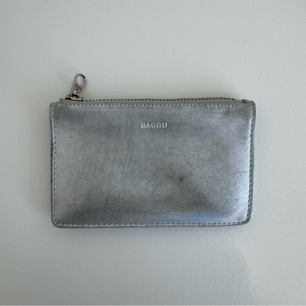 BAGGU Fold Wallet, Hologram Leather, Made in USA